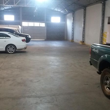 Abdon Flat Hotel Passos Esterno foto